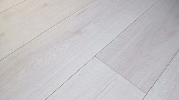 Parchet laminat Advanced 8 mm 3201 Stejar Alb
