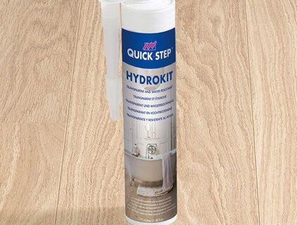Kit transparent rezistent la apa Quick Step 310 ml