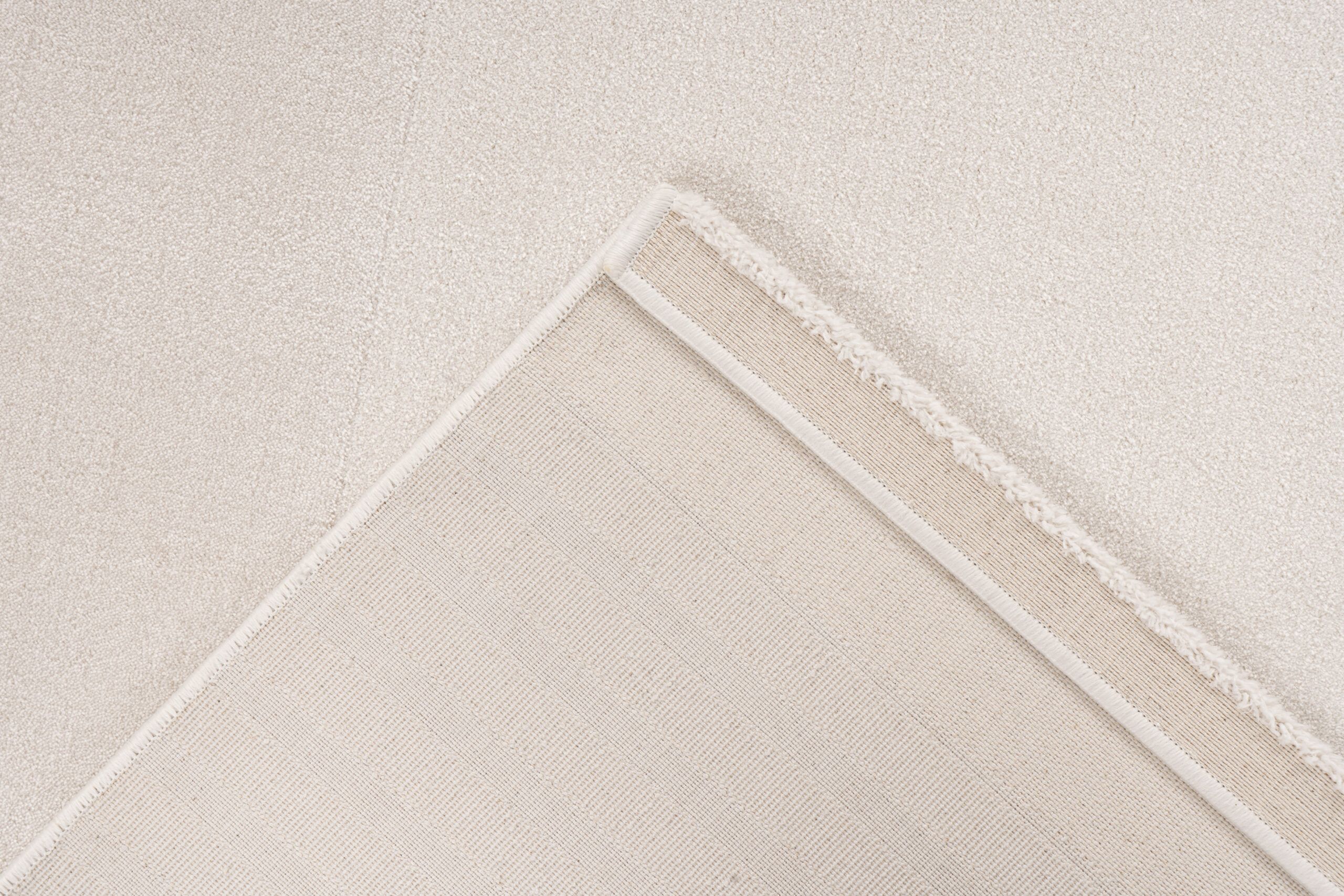 Covor Bergamo 701 Ivoar