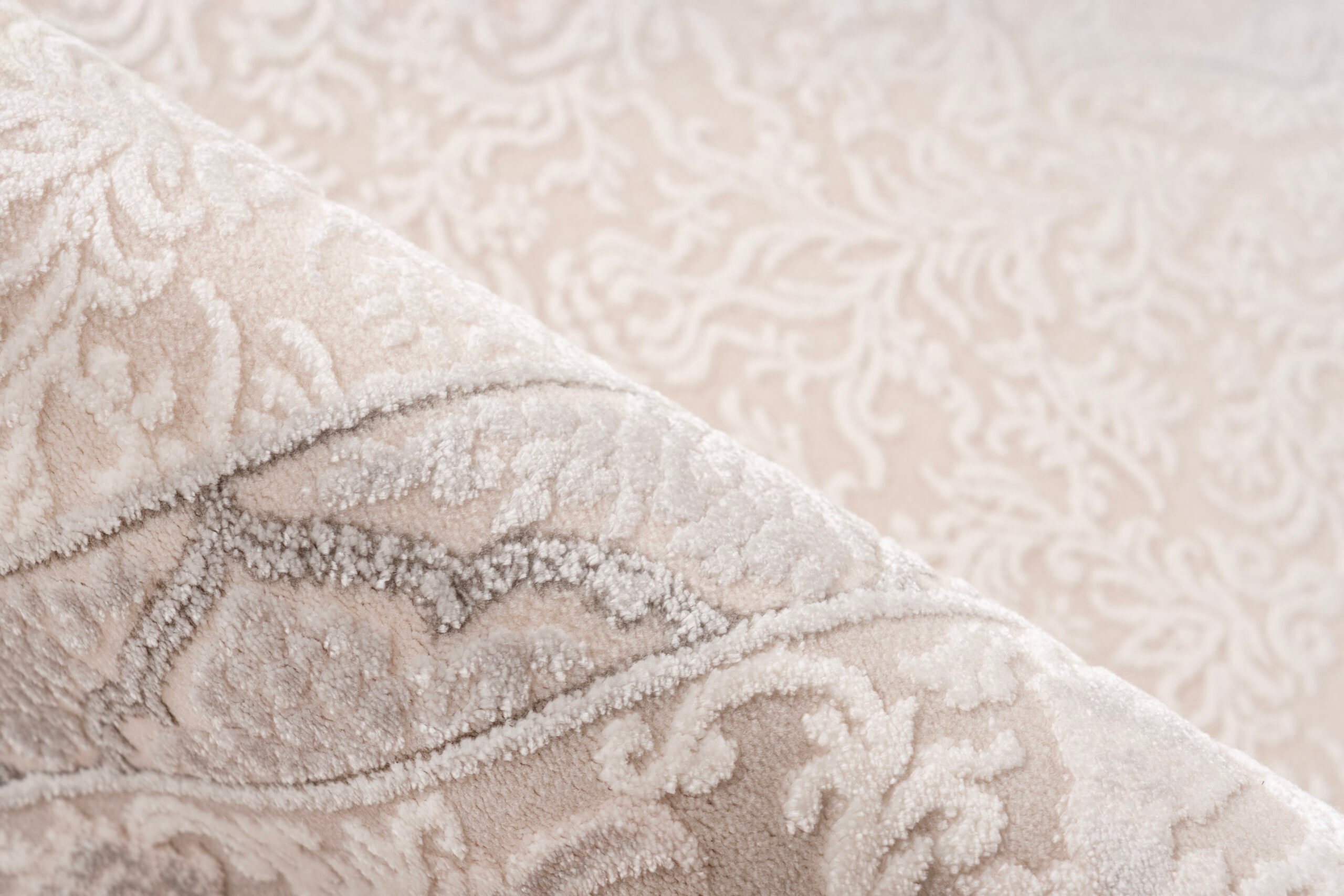 Covor Clairmont 902 Ivoar Argintiu