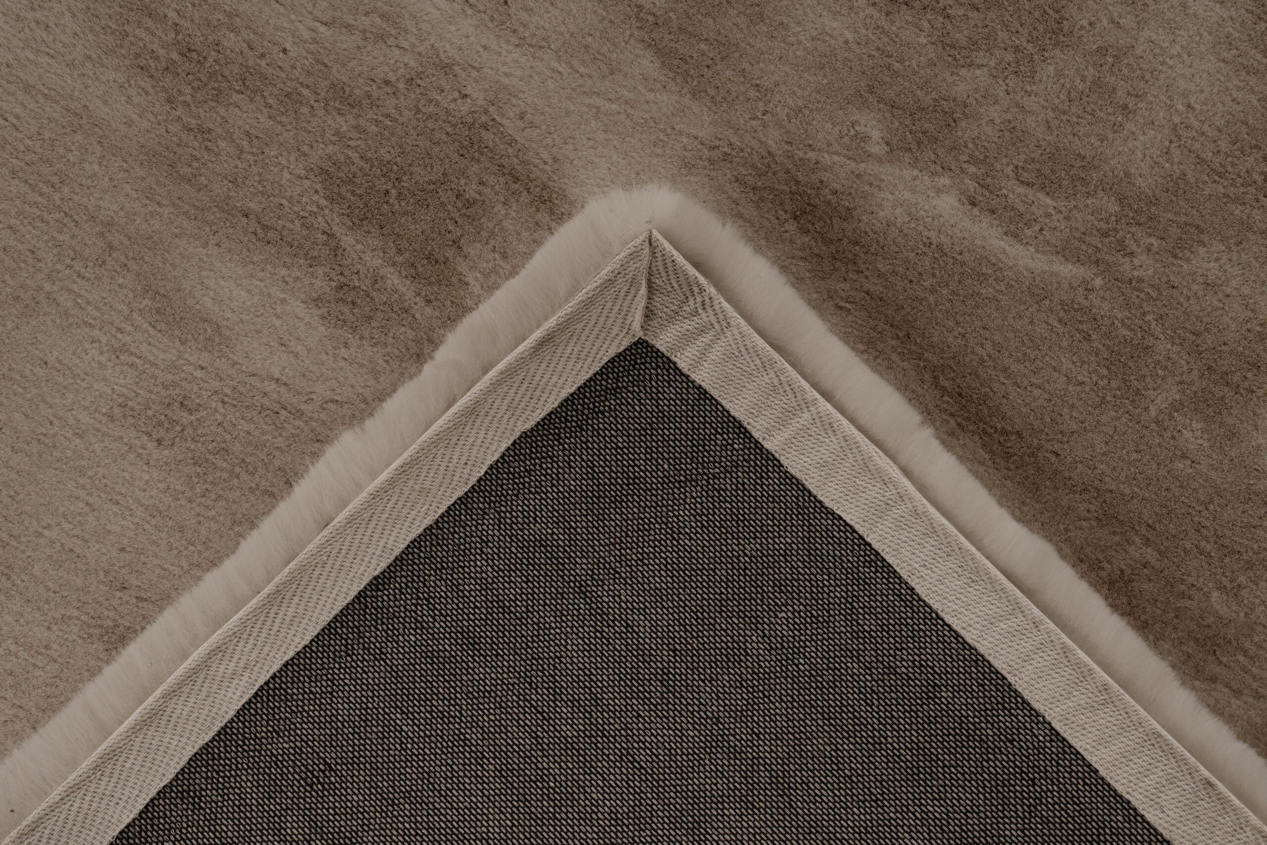 Covor Dolce 900 Taupe