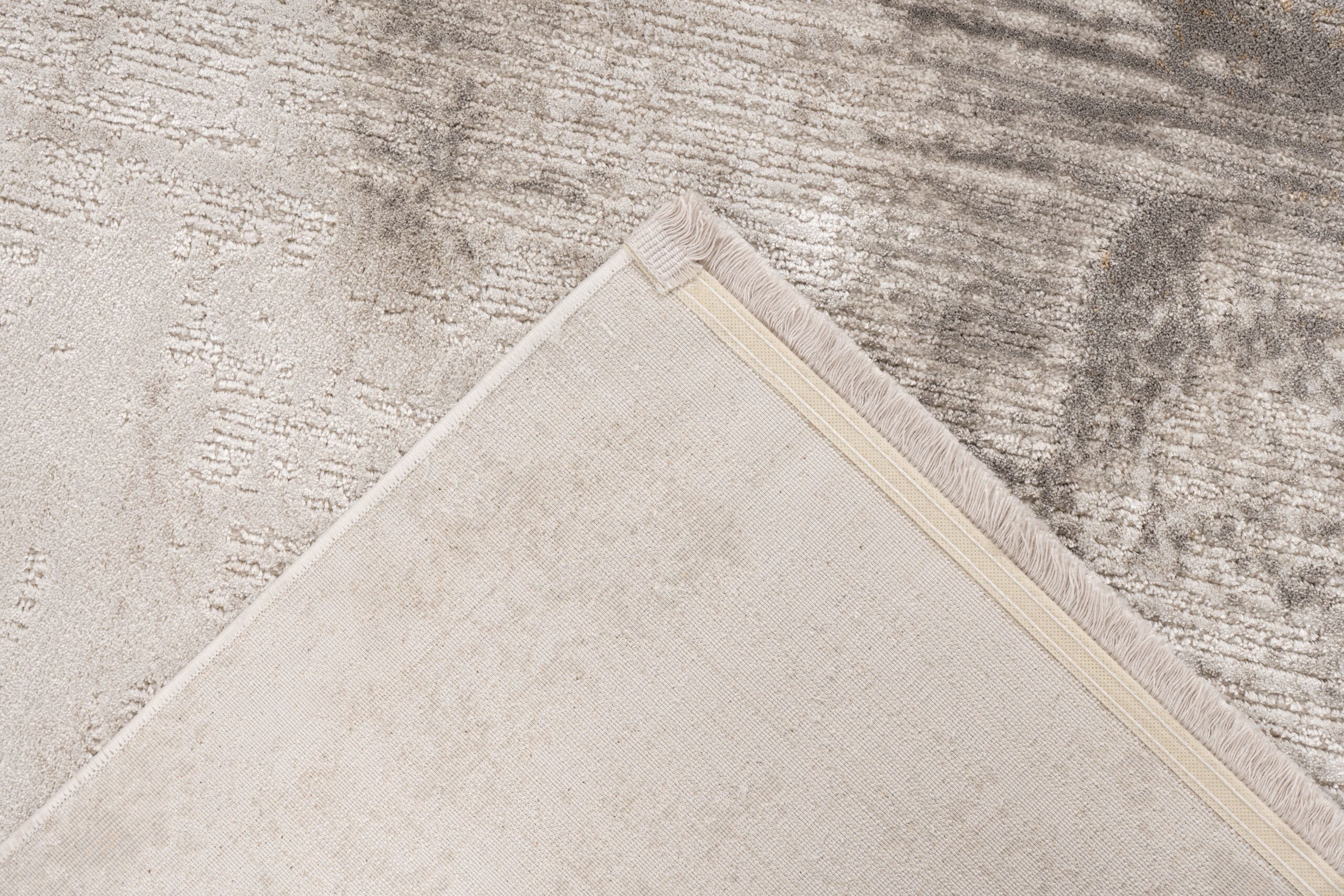 Covor Modena 601 Auriu