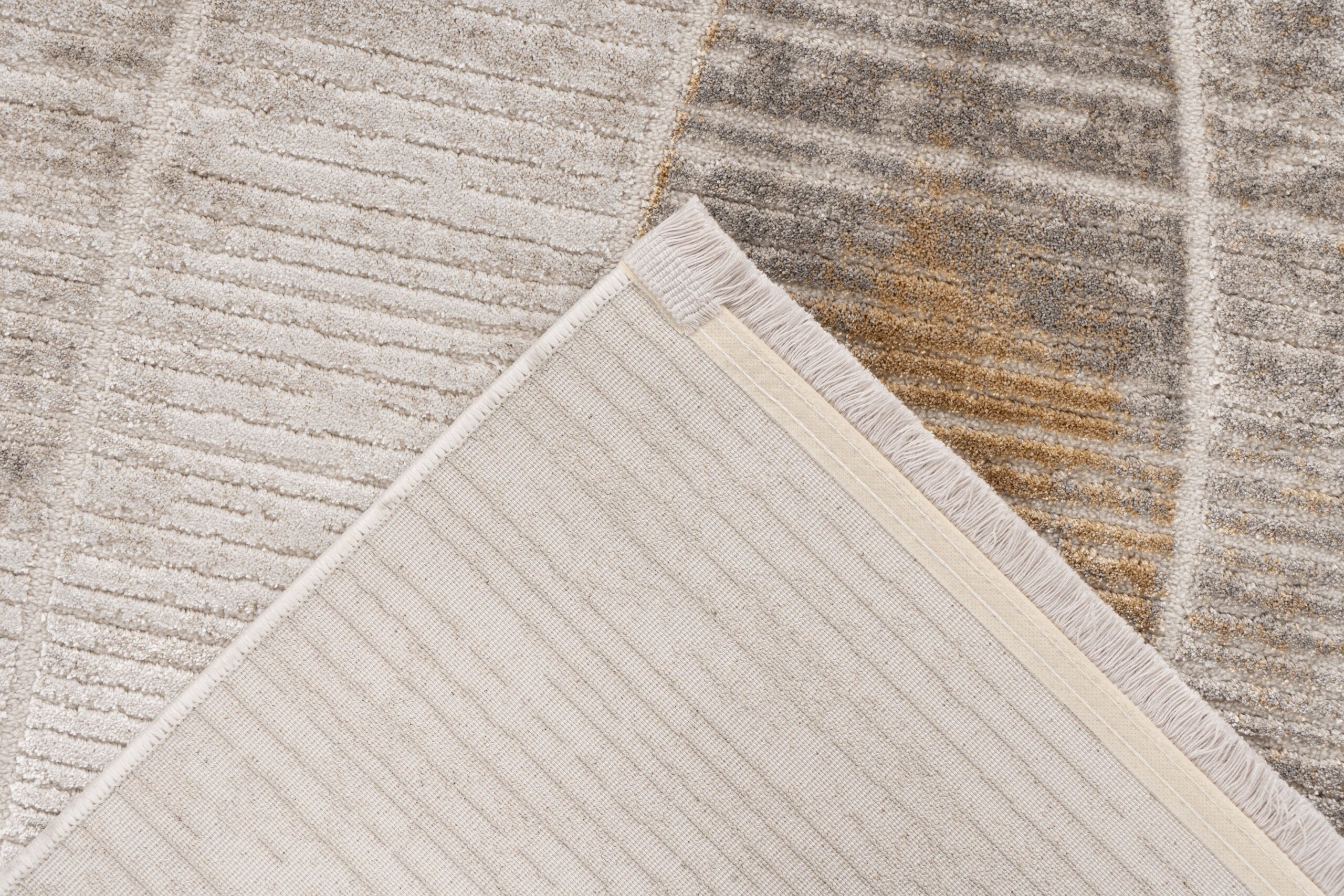 Covor Modena 602 Auriu