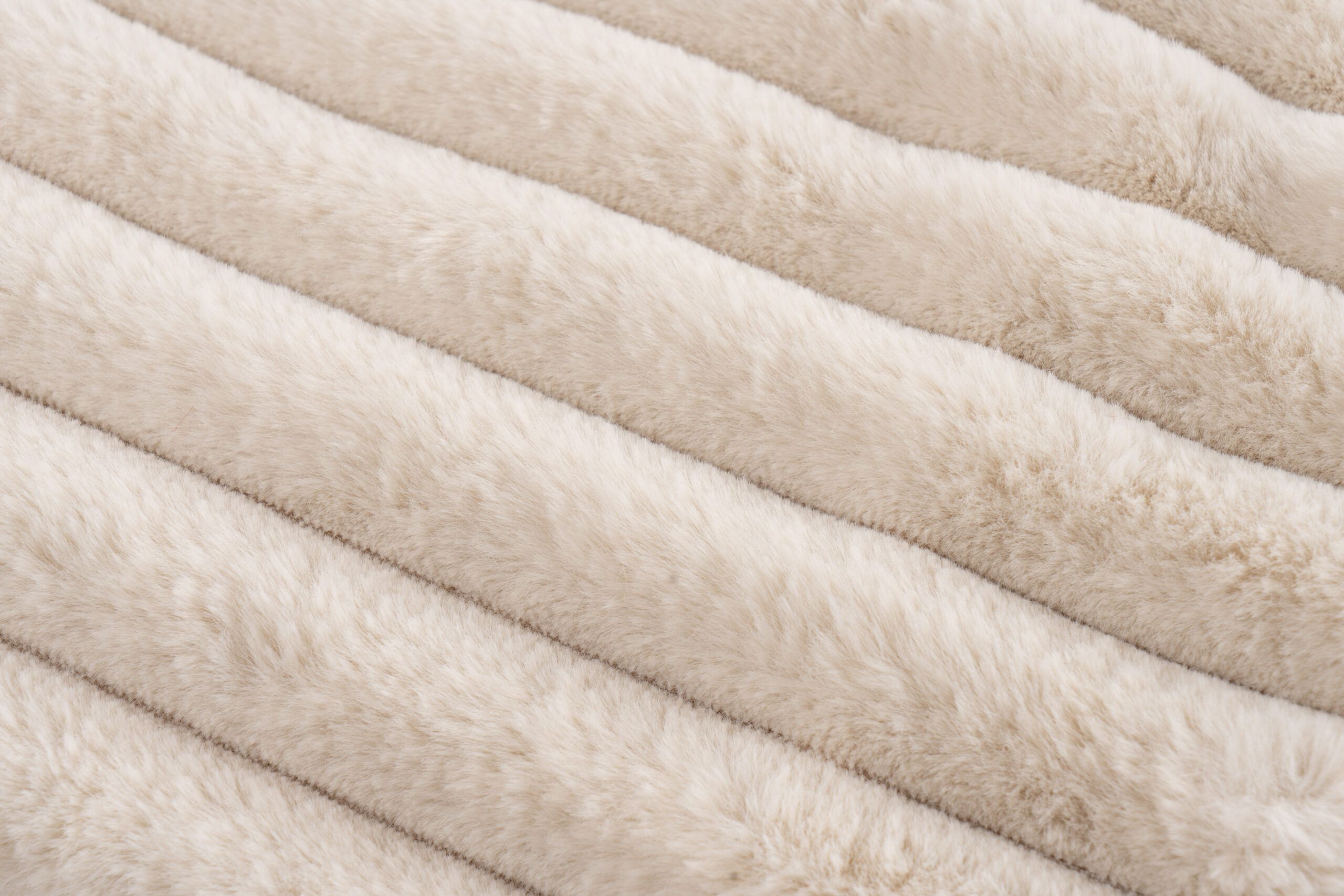 Patura Plush 500 Bej 150x200 cm